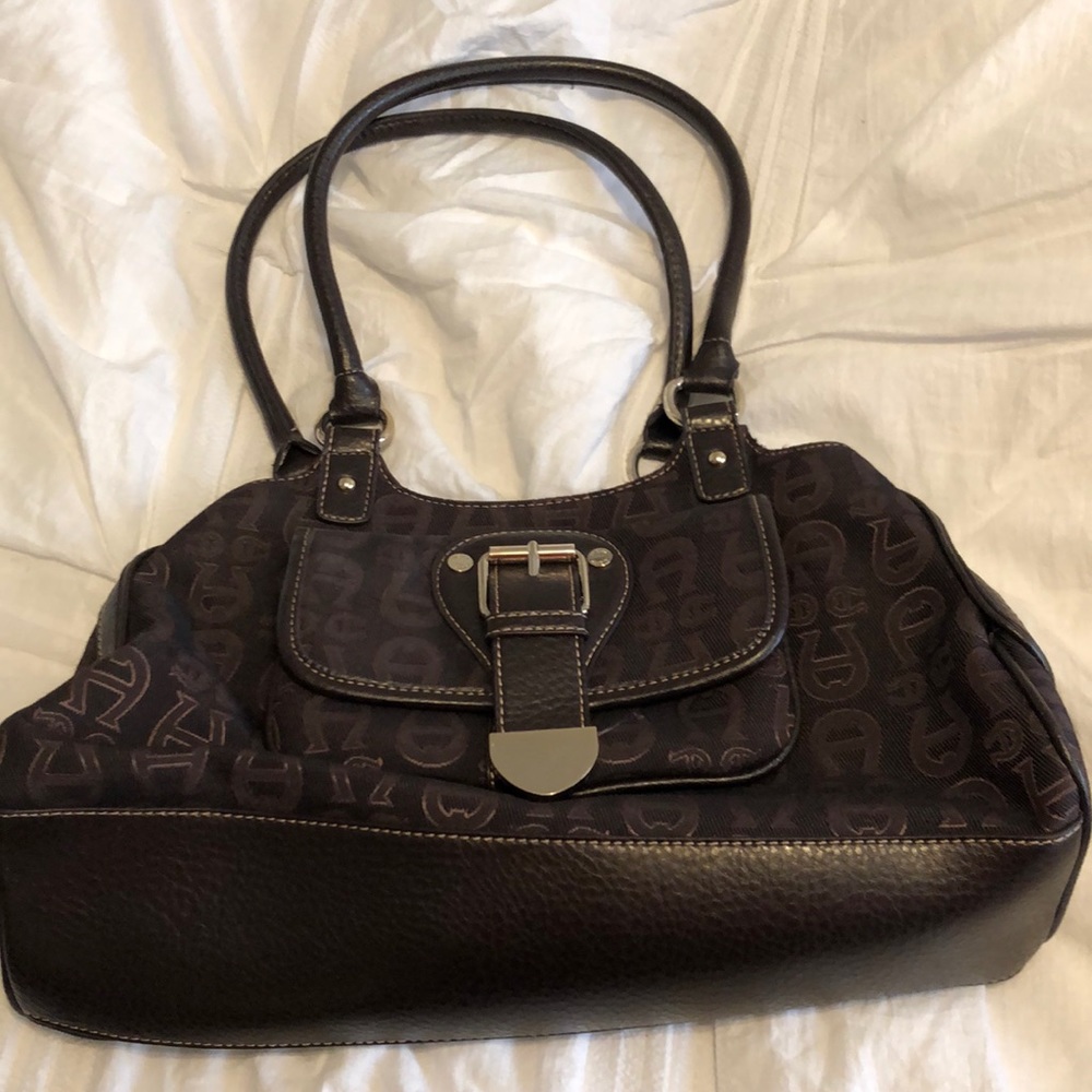LIKE NEW Etienne Aigner purse